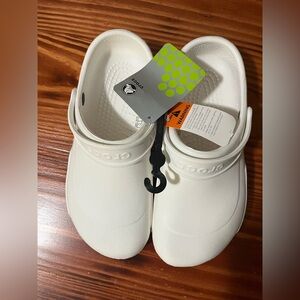 Crocs Specialist Clog White M8/W10 NWT Work Slip-Resistant Comfort Shoes